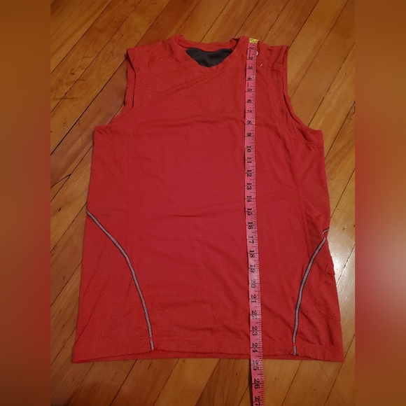 Lululemon athletica Men Tank top. Run. Red and dark grey. Size XS. - Picture 4 of 5